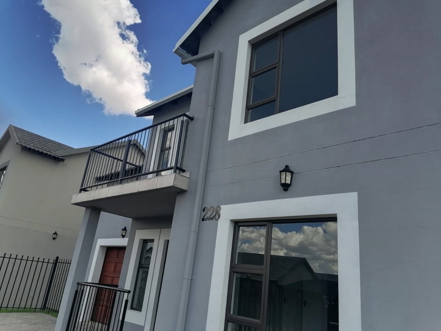 4 Bedroom Property for Sale in Bloemspruit Free State